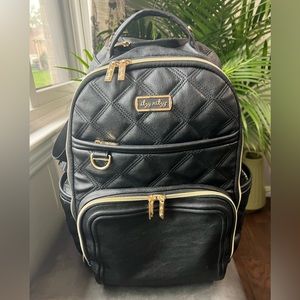 Itzy Ritzy Boss Plus Large Diaper Backpack